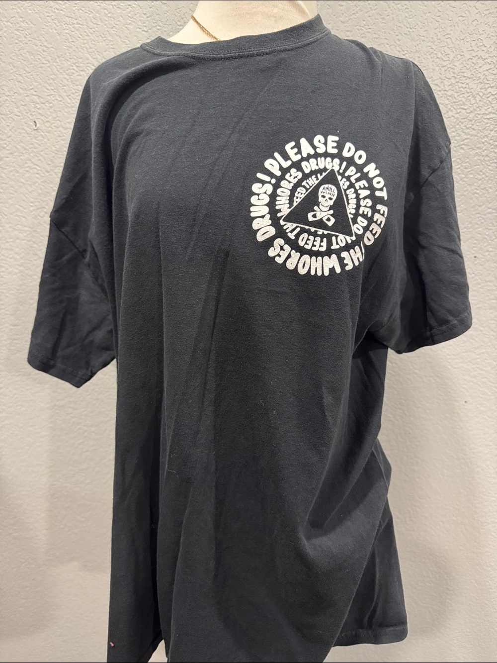 Black Graphic Short-Sleeve Tee with Circular Front Artwork